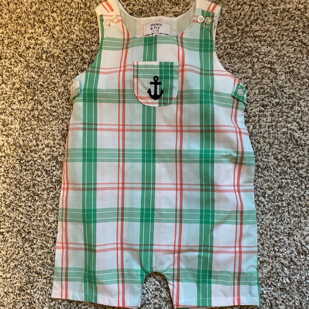 NWOT 12m Crown and Ivy boys JonJon